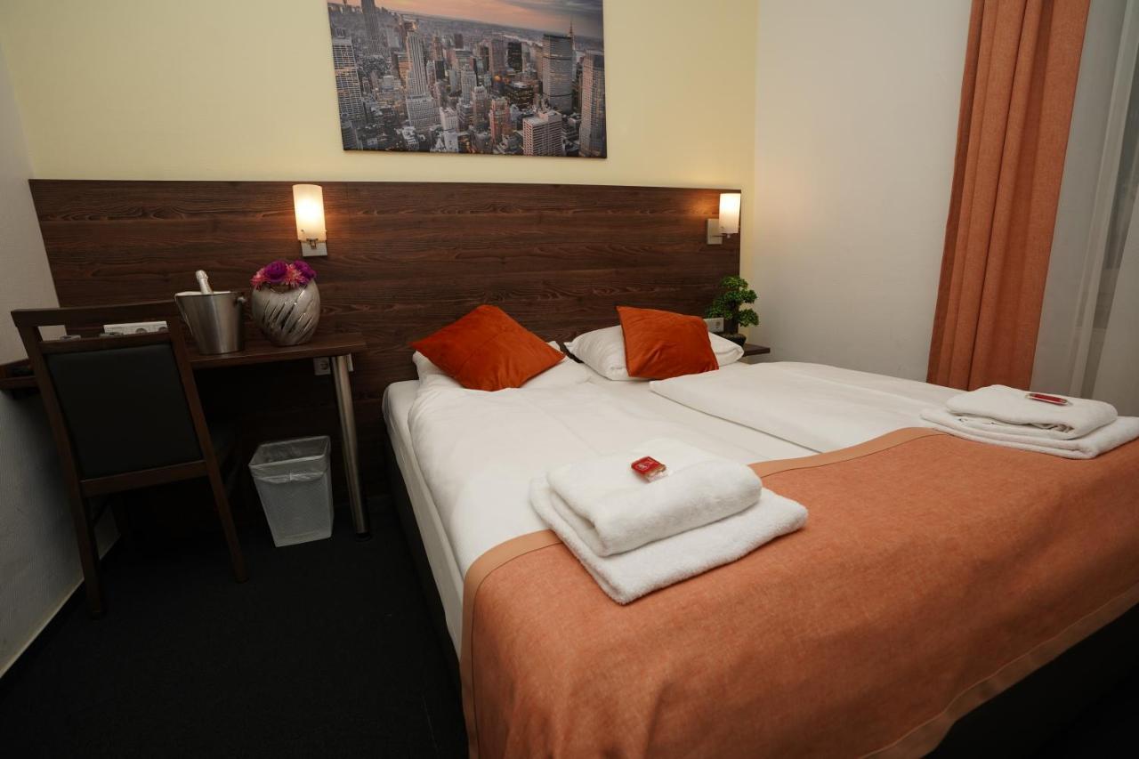 Hotel Little Paris Frankfurt am Main Luaran gambar