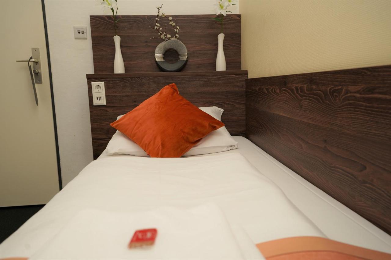 Hotel Little Paris Frankfurt am Main Luaran gambar