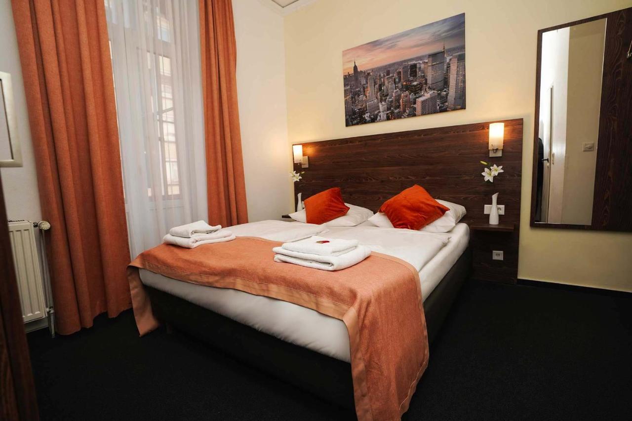 Hotel Little Paris Frankfurt am Main Luaran gambar