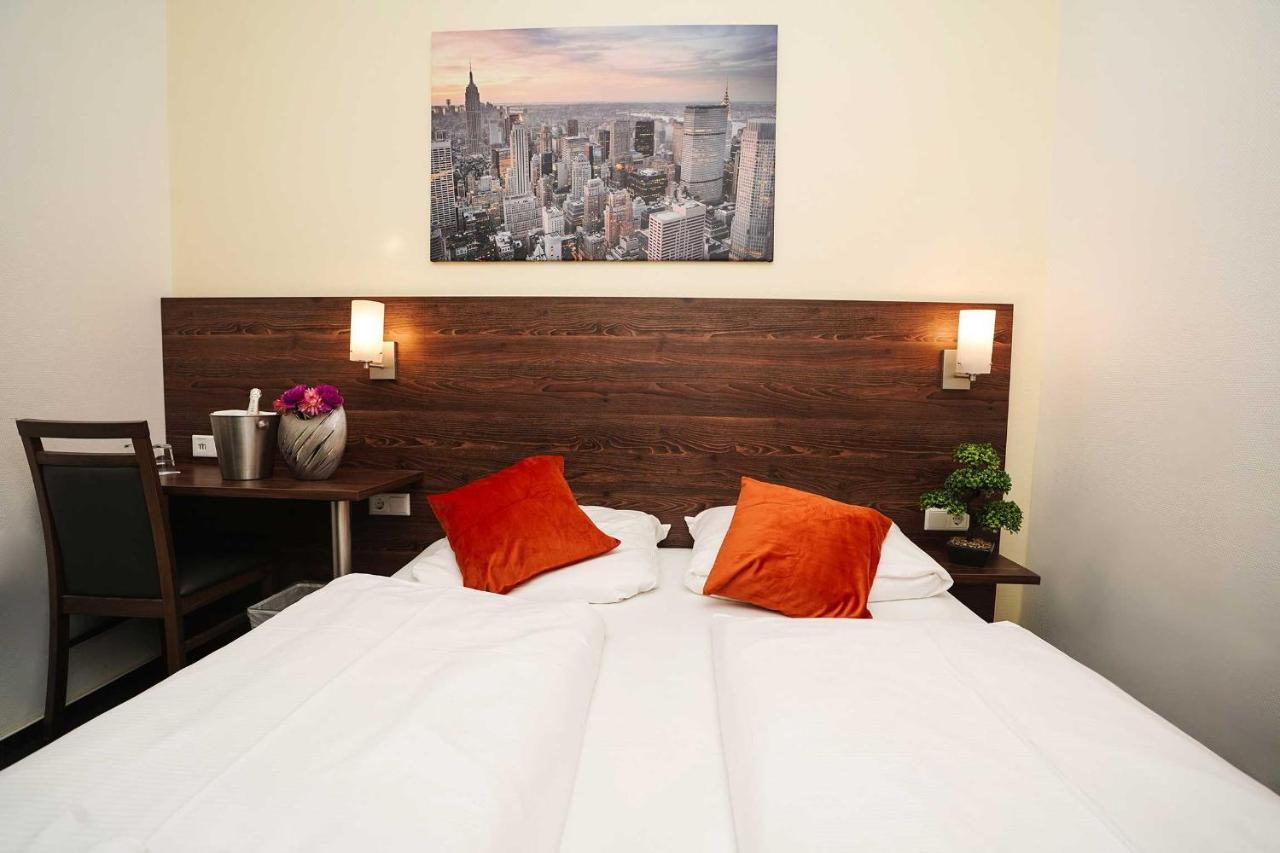 Hotel Little Paris Frankfurt am Main Luaran gambar