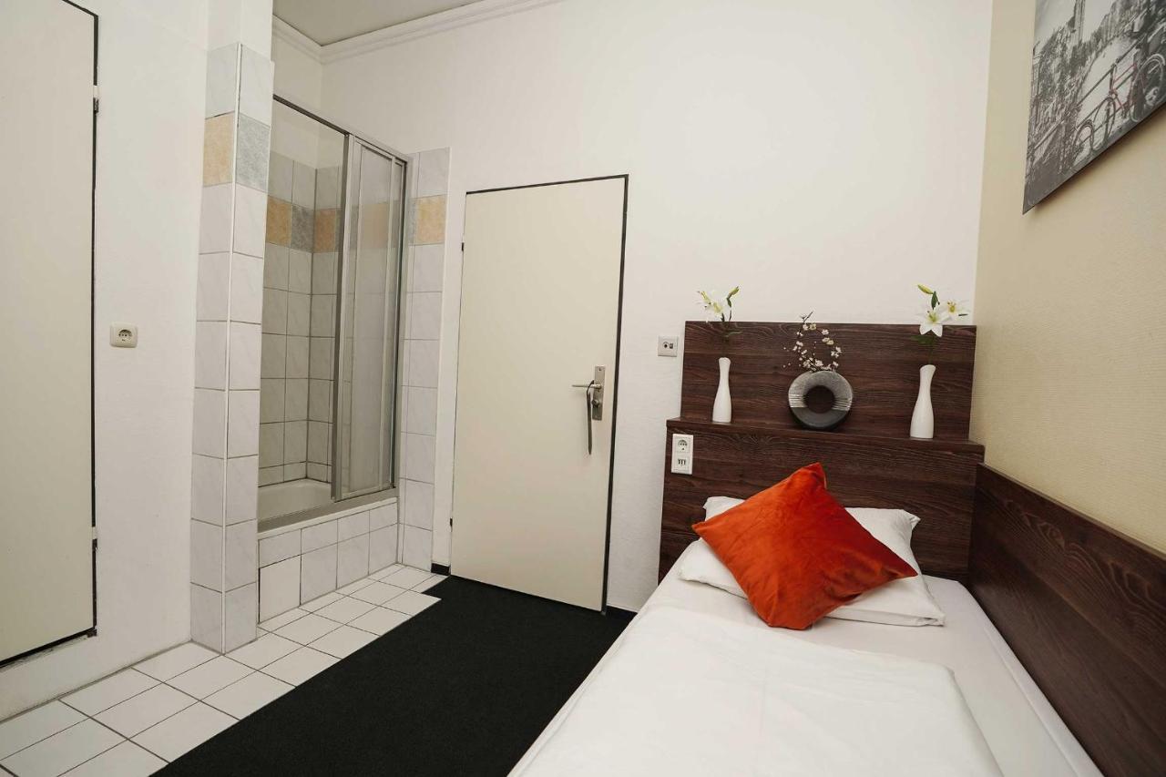 Hotel Little Paris Frankfurt am Main Luaran gambar