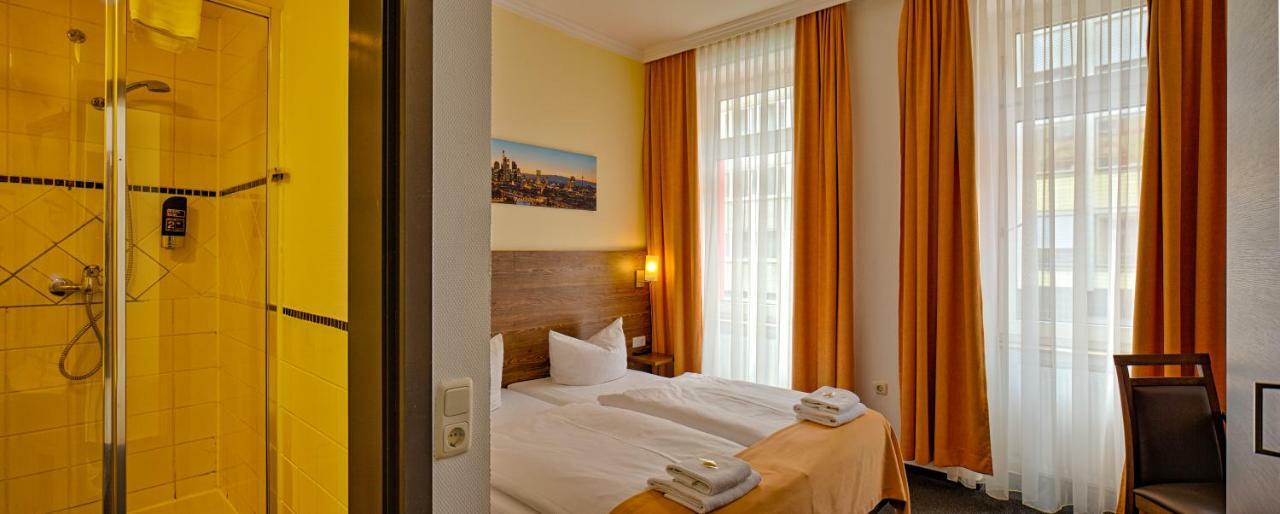 Hotel Little Paris Frankfurt am Main Luaran gambar