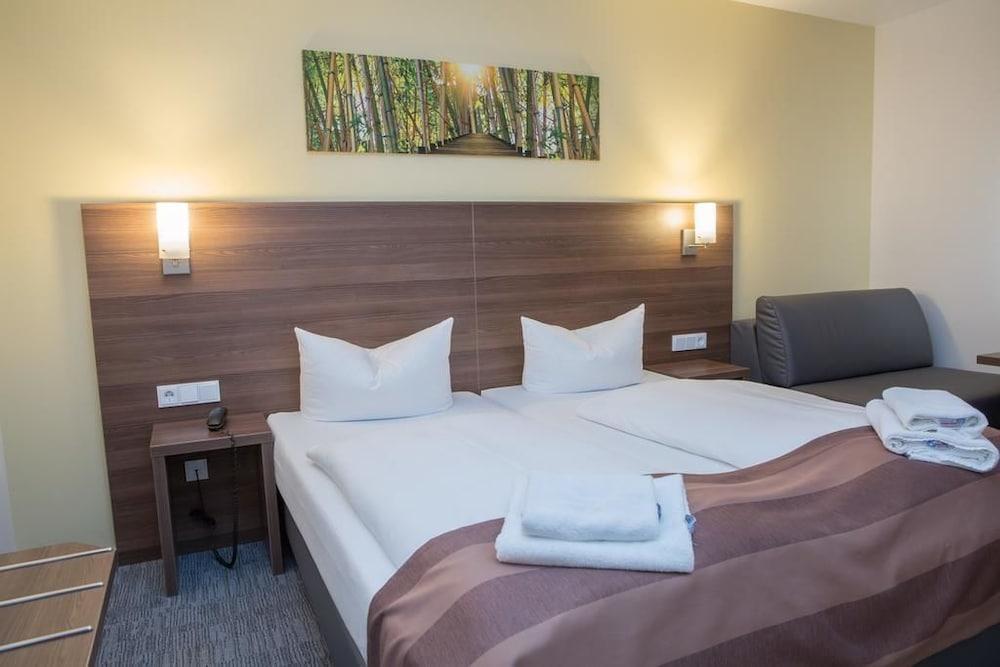Hotel Little Paris Frankfurt am Main Luaran gambar