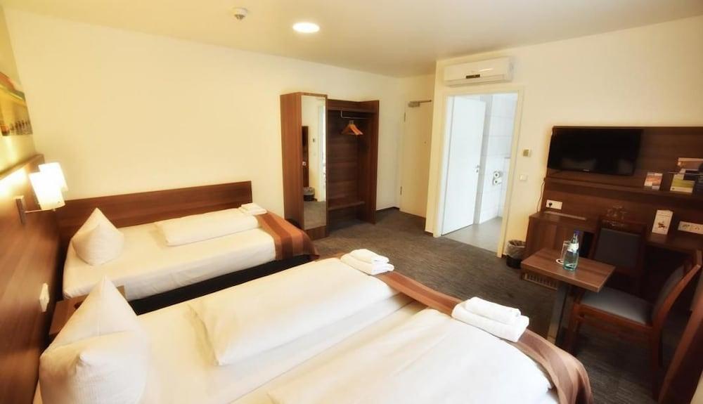 Hotel Little Paris Frankfurt am Main Luaran gambar