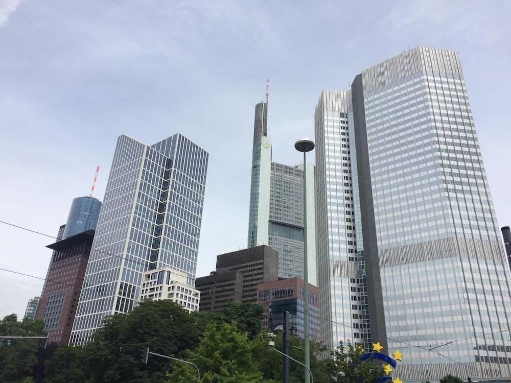 Hotel Little Paris Frankfurt am Main Luaran gambar
